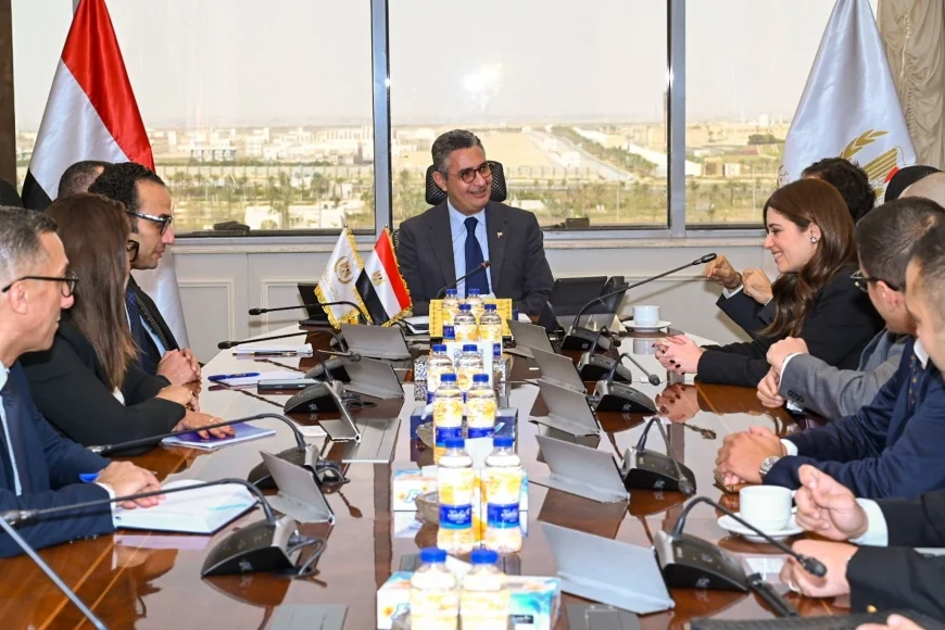 وزير التموين يبحث مع مايكروسوفت تعزيز التحول الرقمي لمنظومة الدعم والسلع التموينية