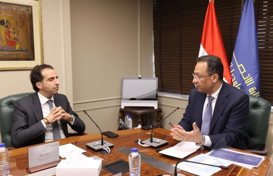 وزير الاتصالات: شراكة مع Microsoft لتعزيز تطبيقات الذكاء الاصطناعي وتمكين الشركات الناشئة في مصر