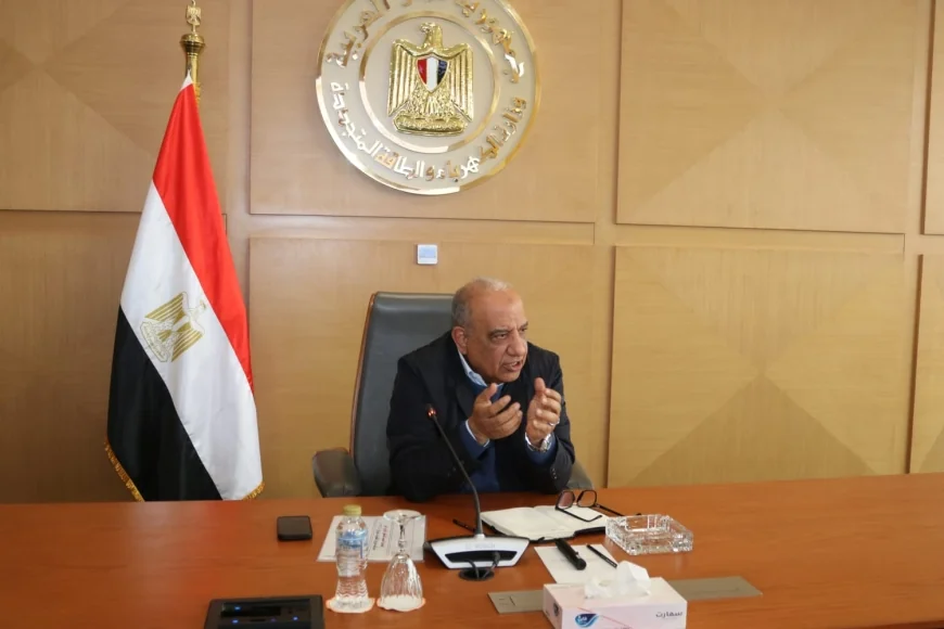 وزير الكهرباء: المواطن شريك في خطة ترشيد الاستهلاك.. و18 ألف ميجاوات ساعة وفرًا خلال أسبوع