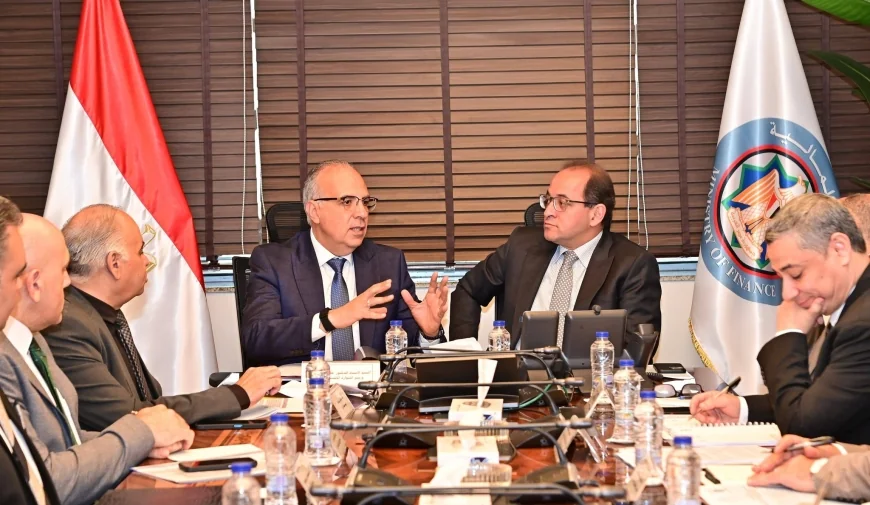 وزير المالية ووزير الموارد المائية والري يبحثان تمويل مشروعات الري الحديث في مصر لتعزيز ترشيد المياه
