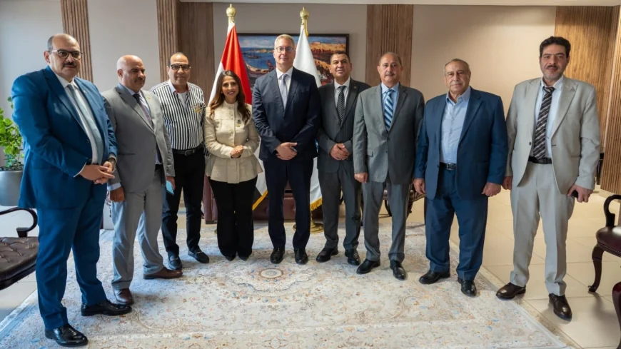 وزير البترول يعقد اللقاء الدوري مع أعضاء مجلسي النواب والشيوخ لبحث التشريعات واحتياجات المواطنين