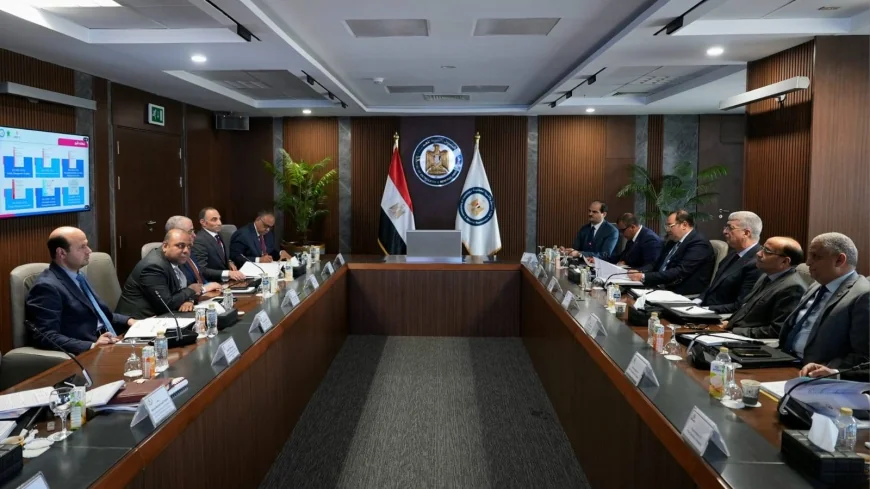 غازتك: استثمارات المشروعات ترتفع إلى 1.9 مليار جنيه وتوسّع الشبكة إلى 302 محطة تموين بالغاز الطبيعي