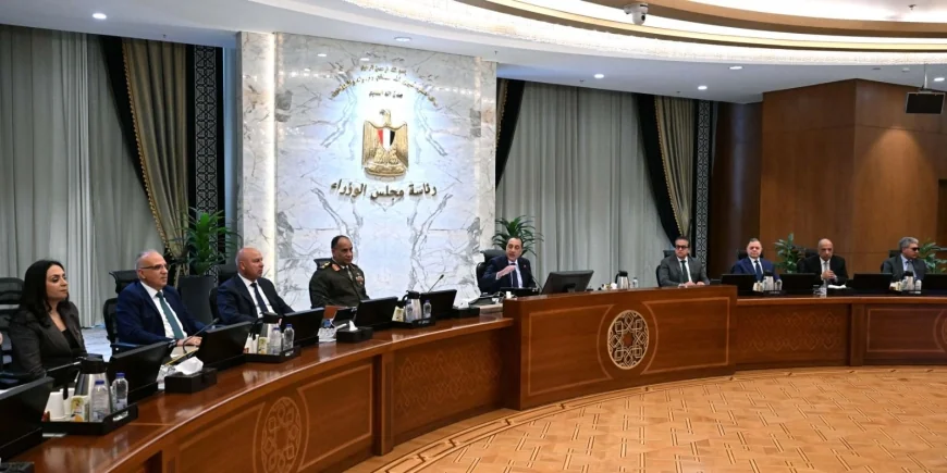 رئيس الوزراء يعلن حزمة قرارات جديدة لدعم الاستثمار والطاقة والأمن الغذائي