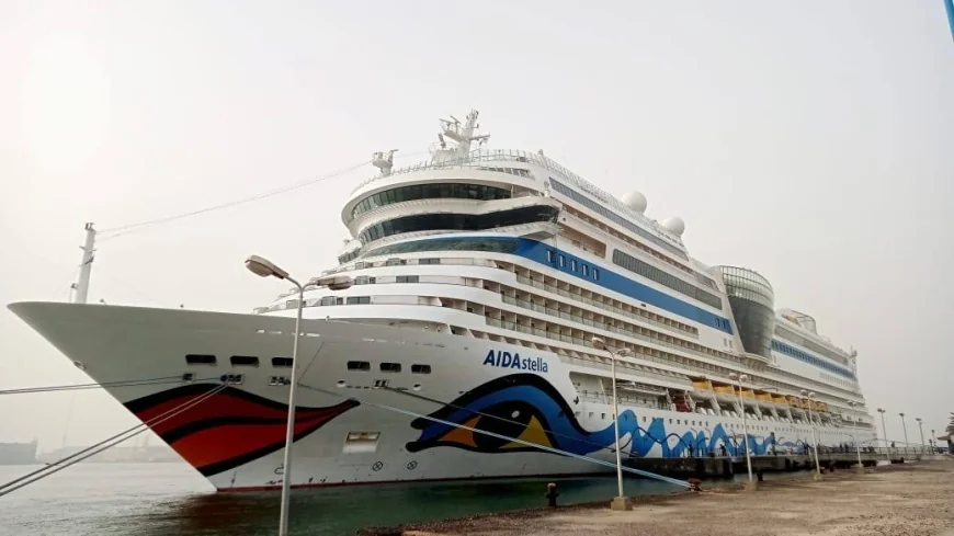 المنطقة الاقتصادية لقناة السويس: ميناء غرب بورسعيد يستقبل السفينة السياحية AIDA STELLA