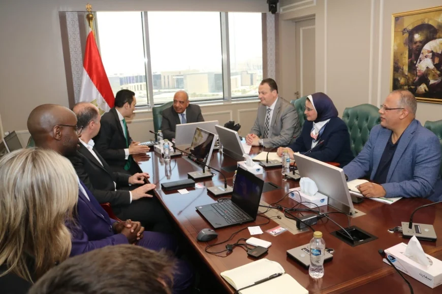 وزير الكهرباء يبحث مع “سكاتك” النرويجية تنفيذ مشروعات طاقة متجددة بـ3100 ميجاوات