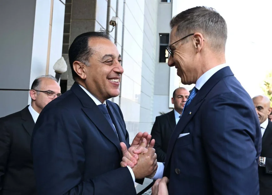 رئيس الوزراء يلتقي رئيس فنلندا: تعزيز التعاون في التعليم على رأس أولويات الشراكة الثنائية