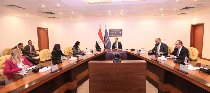 تعزيز التحول الرقمي في مصر: شراكة جديدة لدعم الذكاء الاصطناعي وجذب الاستثمارات التكنولوجية