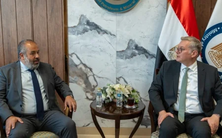 وزير البترول يتابع تنفيذ مشروع المجمع المتكامل للأسمدة الفوسفاتية وحمض الفوسفوريك بالسخنة