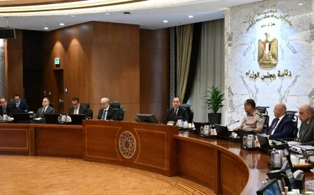 مصطفى مدبولي يترأس اجتماع الحكومة: توجيهات رئاسية بتأمين السلع الاستراتيجية وترشيد الإنفاق