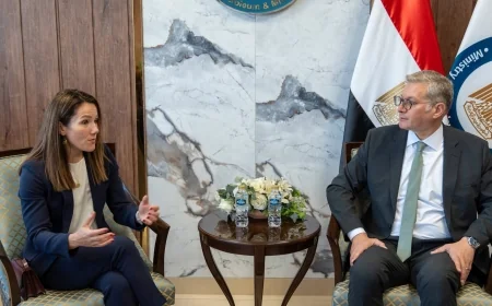 وزير البترول يبحث مع بي بي البريطانية تسريع حفر آبار الغاز بالبحر المتوسط وتعزيز الاستثمارات في مصر