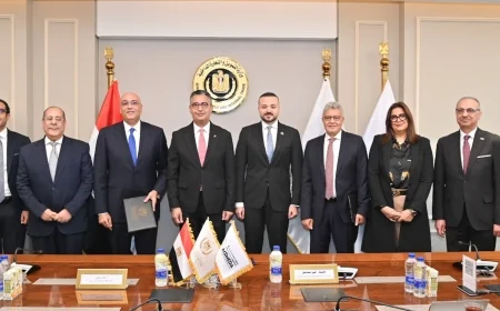 التموين وجهاز تنمية المشروعات يطلقان “CARRY ON” لتطوير المنافذ التموينية ودعم الشباب بنظام الفرنشايز