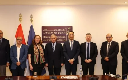 وزير الاتصالات يبحث تعزيز التعاون مع الشعبة العامة للاقتصاد الرقمي لدعم الشركات الناشئة وتنمية التجارة الرقمية