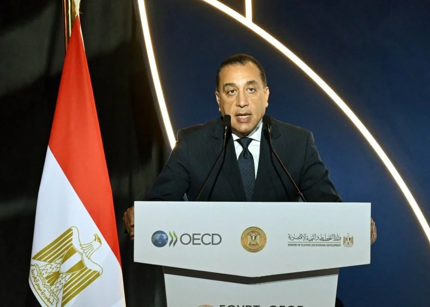 مدبولي يؤكد مواصلة بناء بيئة أعمال تنافسية وجاذبة للاستثمار خلال ختام البرنامج القطري مع منظمة التعاون الاقتصادي