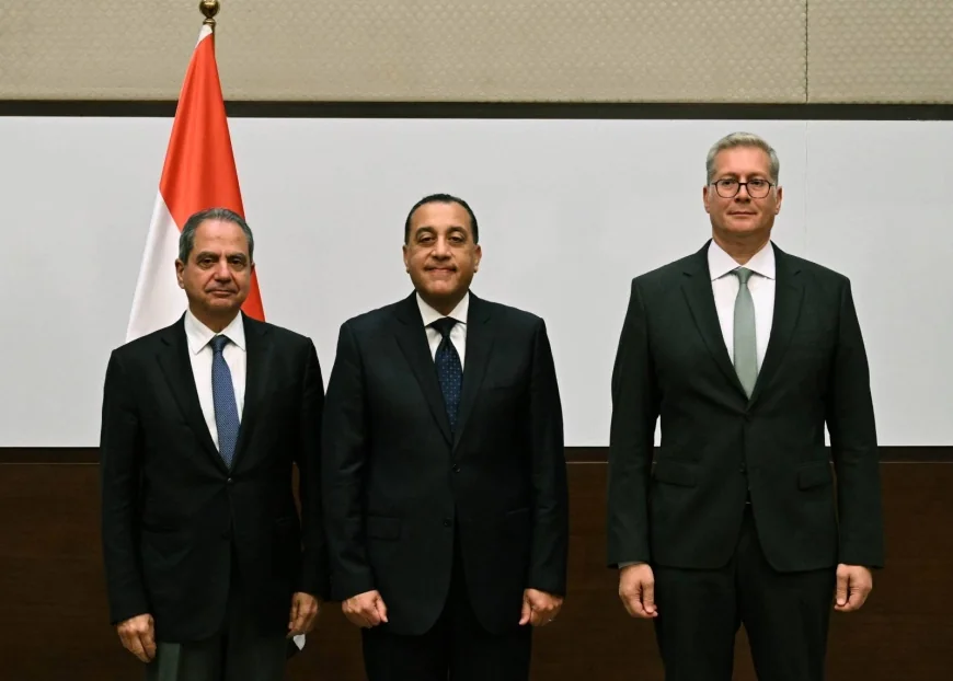 مصطفى مدبولي يشهد توقيع اتفاقية مصرية لبنانية لتأهيل شبكات الغاز بخبرات قطاع البترول