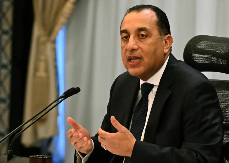 مدبولي: استثمارات بترولية مرتقبة تتجاوز 19 مليار دولار.. و30 شركة حكومية في طريقها للبورصة