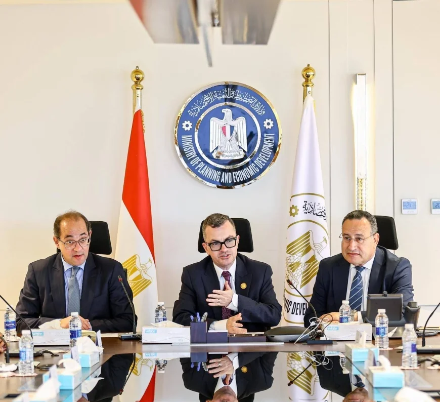 الحكومة تبحث دعم التعليم العالي وفض التشابكات المالية لتعزيز التنمية الاقتصادية وتحسين كفاءة الإنفاق