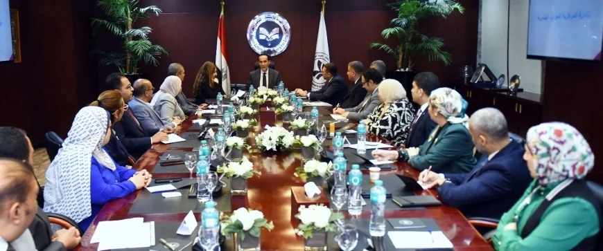 «الهيئة العامة للاستثمار» تبحث رفع كفاءة الأداء المؤسسي وتطوير العنصر البشري لدعم جذب الاستثمارات