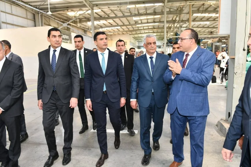 وزراء الإنتاج الحربي والشباب والصناعة يتفقدون «كابتكس» ويؤكدون دعم توطين تكنولوجيا صناعة المستلزمات الرياضية