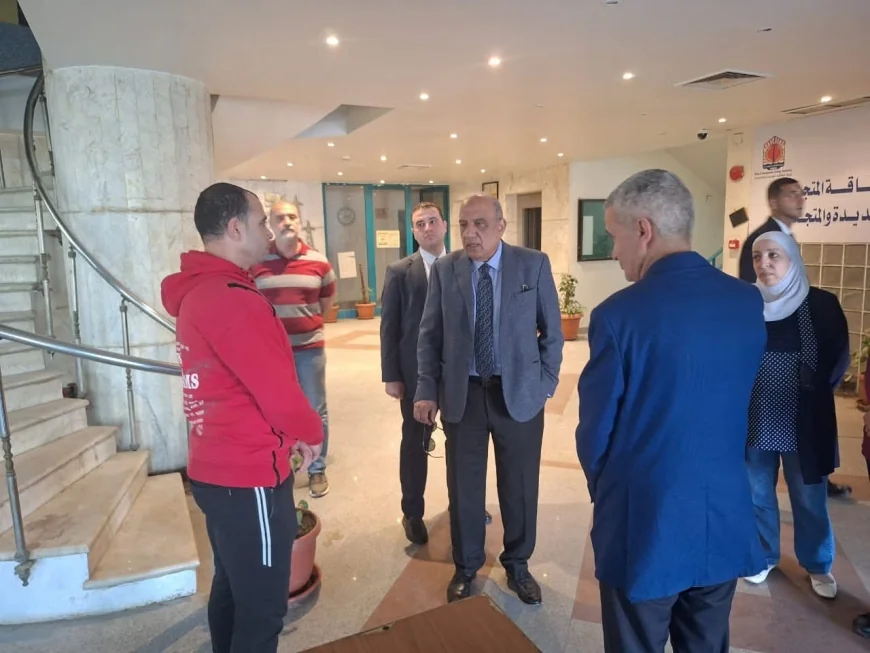 وزير الكهرباء يتفقد مبنى هيئة المحطات المائية السابق تمهيدًا لتأهيله مقرًا لجهاز تنظيم مرفق الكهرباء