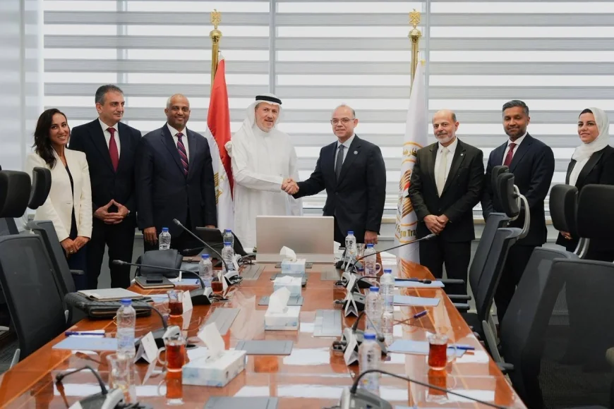 وزير الاستثمار يبحث مع المؤسسة الدولية الإسلامية لتمويل التجارة تعزيز الصادرات المصرية وفتح أسواق جديدة