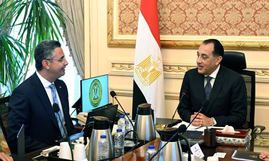 رئيس الوزراء يتابع استعدادات وزارة التموين لاستقبال عيد الأضحى لتعزيز استقرار الأسواق