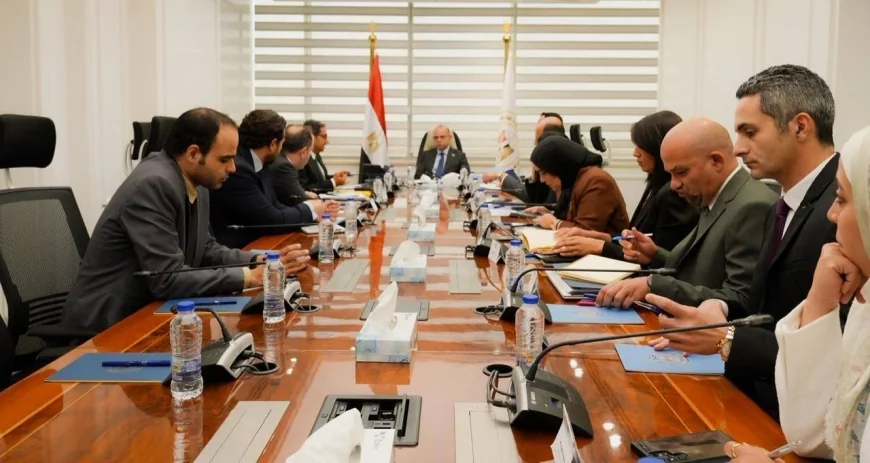 وزير الاستثمار يبحث مع أفريكسيم بنك تعزيز التبادل التجاري المصري الأفريقي