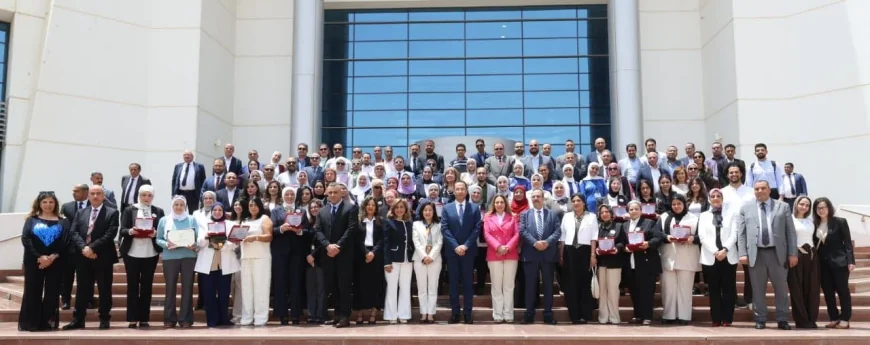 وزير الاتصالات يشهد «مستقبل تمكين المرأة في عصر التحول الرقمي 2026» ويكرم خريجات مبادرة قدوة.تك