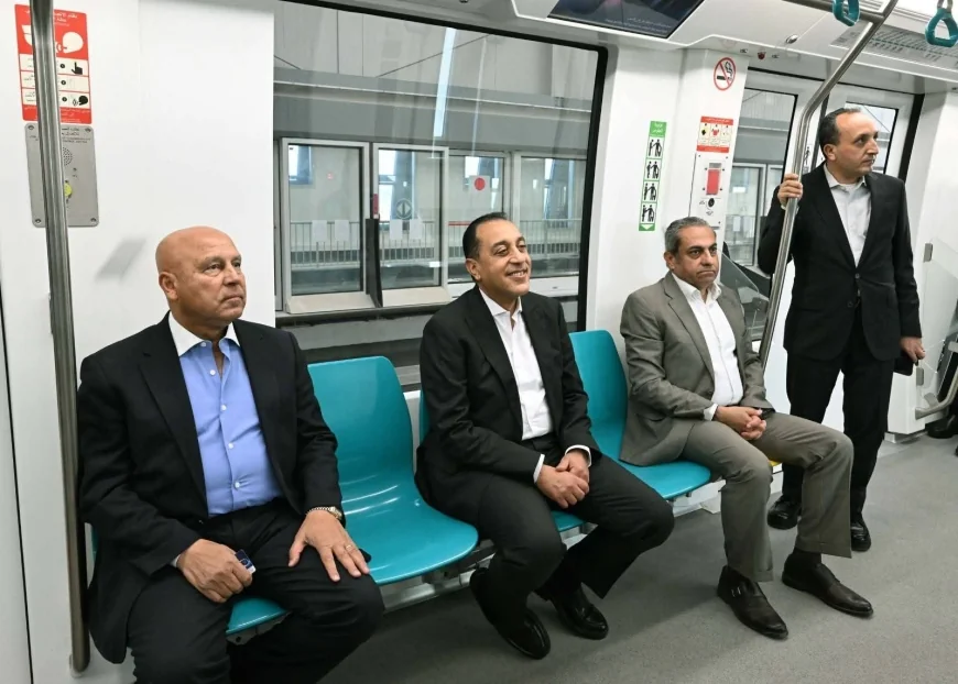 مدبولي يتفقد مونوريل شرق النيل ويؤكد التوسع في وسائل النقل الجماعي الأخضر