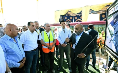 رئيس الوزراء يتفقد مجمع ألستوم الصناعي في برج العرب لتعزيز صناعة السكك الحديدية وتوطين الصناعات الثقيلة