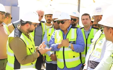 وزير الكهرباء  يتفقد مجمع بنبان ومشروعات أسوان ويطلق منصة رقمية للشبكة القومية