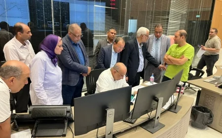 وزير الكهرباء يتابع جاهزية الشبكة القومية للكهرباء من المركز القومي للتحكم في الطاقة وسط ارتفاع الأحمال