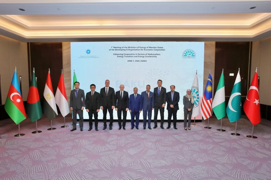 وزير البترول يشارك في اجتماع وزراء الطاقة بمجموعة الدول الثماني النامية ويؤكد أهمية التكامل الإقليمي