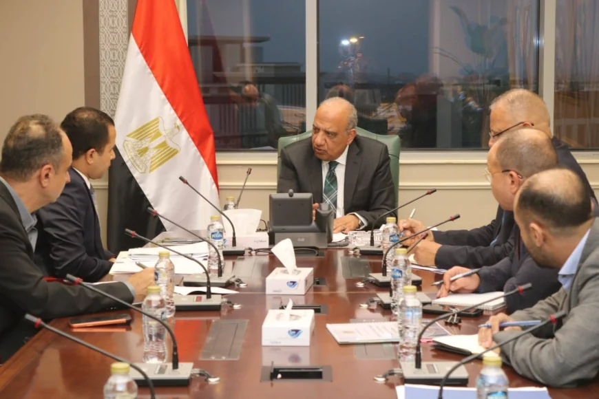 وزير الكهرباء: تنفيذ وزير الكهرباء بقدرة 7470 ميجاوات للوصول إلى 45% من مزيج الطاقة