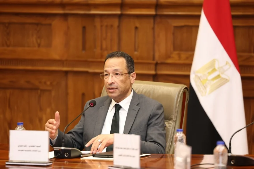 وزير الاتصالات : الذكاء الاصطناعي ركيزة لتعزيز الأمن القومي والسيادة الرقمية في مصر