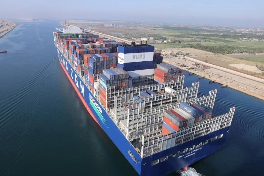 قناة السويس تشهد عبور السفينة  CMA CGM VENDOME لأول مرة وتؤكد استمرار جذب كبرى الخطوط الملاحية