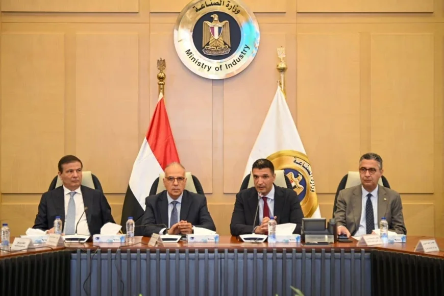 الحكومة المصرية تُشكل لجنة لإدارة البصمة المائية في الصناعات الغذائية لتعزيز الاستدامة