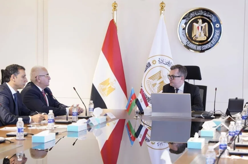 مصر وأذربيجان تبحثان تعزيز الشراكة التنموية وتوسيع الاستثمارات المشتركة بين البلدين