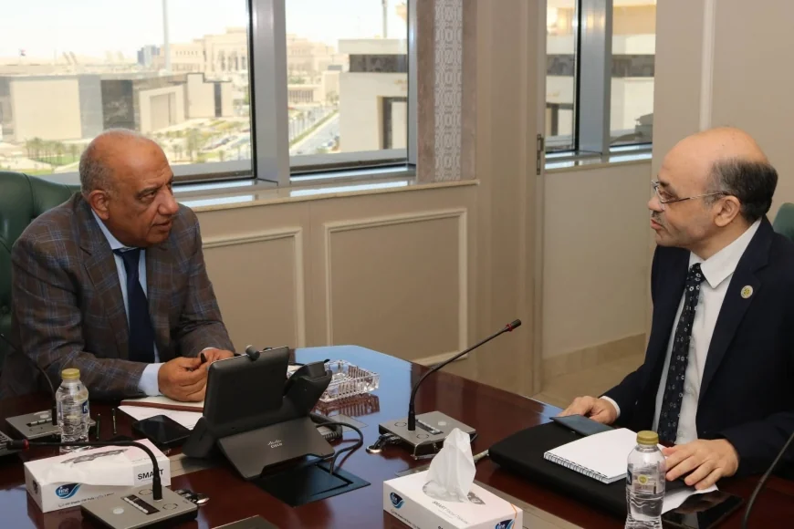 وزير الكهرباء يبحث مع هيئة المواد النووية تعظيم الاستفادة من العناصر الأرضية النادرة والخامات التعدينية