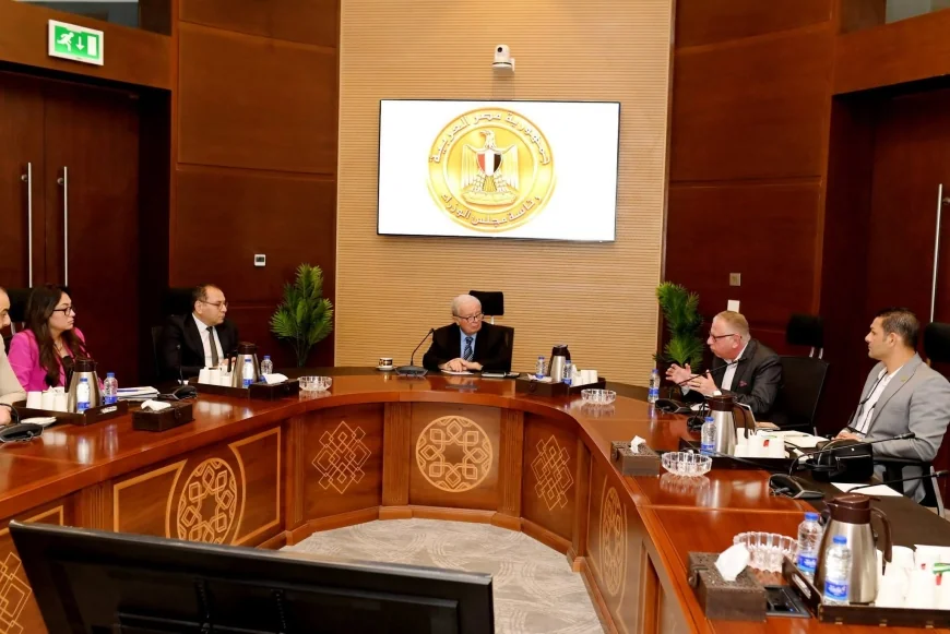 نائب رئيس الوزراء: تطوير صناعة الغزل والنسيج أولوية لتعظيم الأصول وزيادة الصادرات