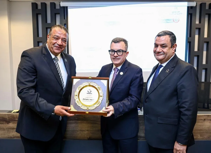 وزير التخطيط: نمو الاقتصاد المصري 5.1% وتوقعات بارتفاعه إلى 5.4% العام المقبل