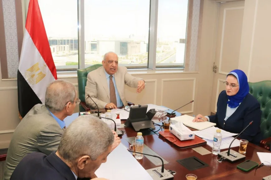 وزير الكهرباء: مراجعة يومية للوقود وخطة تشغيل لتأمين الشبكة الكهربائية في الصيف