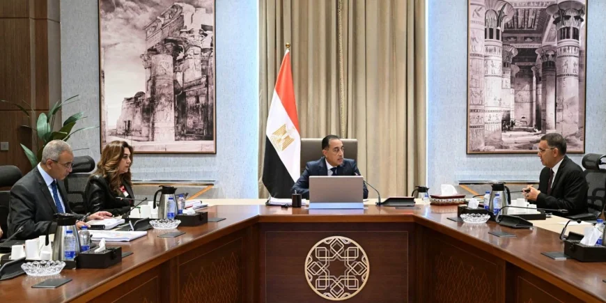 رئيس الوزراء يتابع مشروعات القليوبية.. تنفيذ 702 مشروعًا ضمن «حياة كريمة» بتكلفة تتجاوز 7 مليارات جنيه