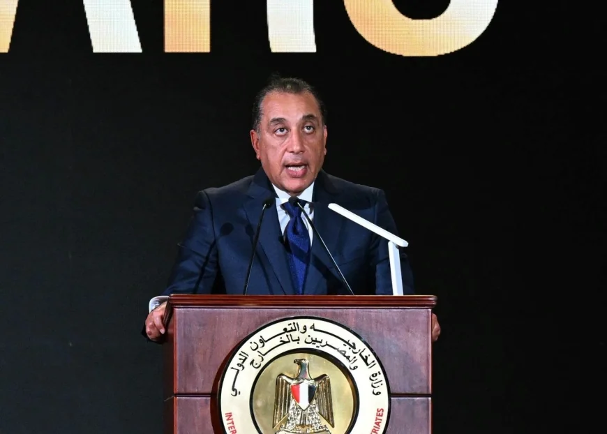 رئيس الوزراء: الدبلوماسية المصرية مدرسة وطنية عريقة حافظت على مكانة الدولة ودافعت عن مصالحها