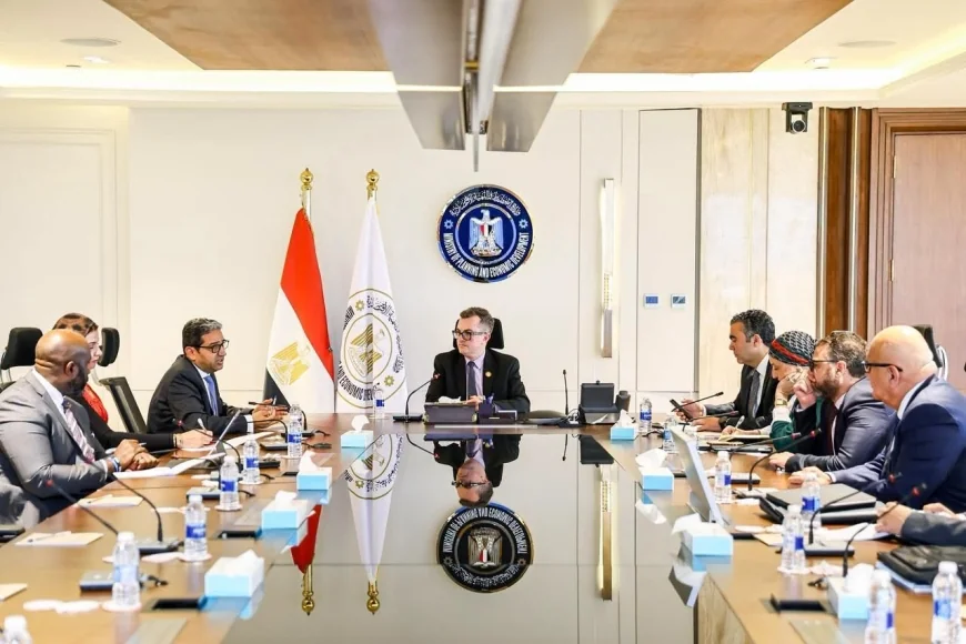 وزير التخطيط يبحث مع «أفريكسيم بنك» دعم الشركات الناشئة وتعزيز الابتكار وريادة الأعمال في مصر