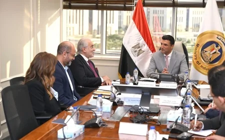 وزير الصناعة يبحث مع يونيليفر خطط التوسع في مصر وتعزيز الإنتاج والصادرات