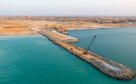 إعادة فتح ميناء العريش البحري صباح اليوم بعد تحسن الأحوال الجوية