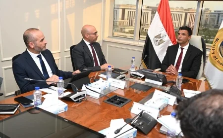وزير الصناعة يبحث مع ABB مصر خطط التوسع وزيادة المكون المحلي لدعم الصناعة والتصدير