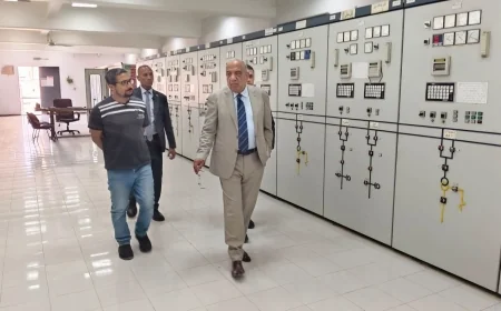 وزير الكهرباء يتفقد محطة محولات القاهرة الجديدة لمتابعة استقرار الشبكة القومية ومواجهة ارتفاع الأحمال