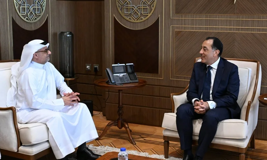 رئيس الوزراء يتابع تنفيذ مشروعات رأس الحكمة مع رئيس مجلس إدارة «مدن القابضة» الإماراتية