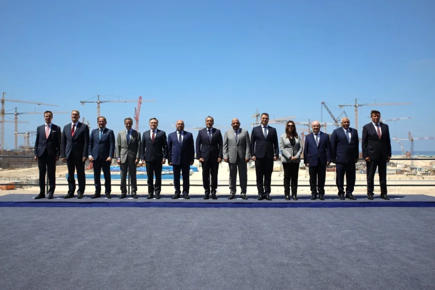 الضبعة تحقق إنجازًا جديدًا.. تركيب وعاء المفاعل بالوحدة الثانية بوزن 340 طنًا تمهيدًا لتشغيل أول محطة نووية في مصر